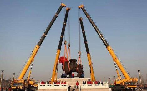 機器起重吊裝前需要準備哪些說明工作？